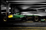 Jarno Trulli and Heikki Kovalainen. Presentation Formula 1 Lotus T128. F1 wallpaper 2011 (HIGH RESOLUTION PHOTO)